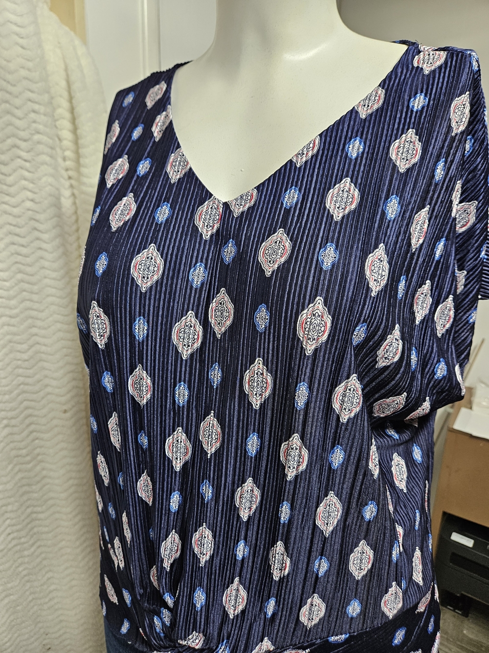 Dana Buchman Navy V-Neck Printed Tank with Pink & Blue Accents